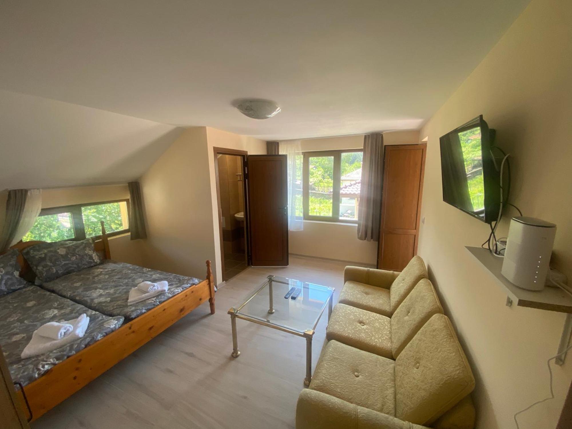 Анелия Hotel Sapareva Banya Buitenkant foto