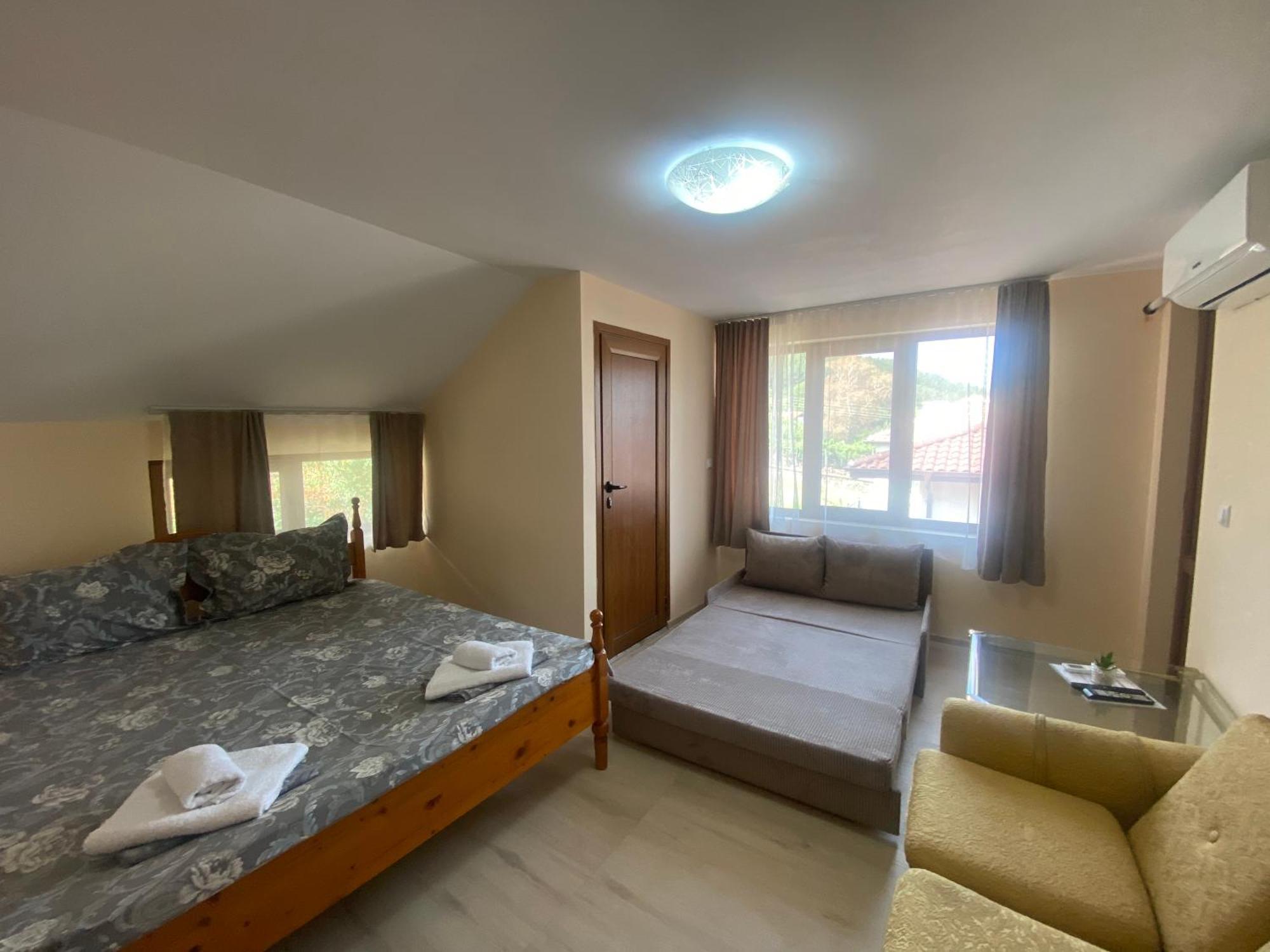 Анелия Hotel Sapareva Banya Buitenkant foto